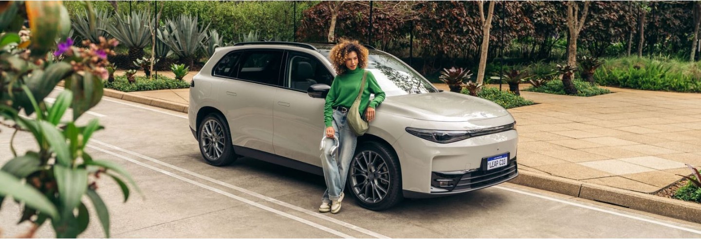 Vehículo Leapmotor C10 EV / REEV.